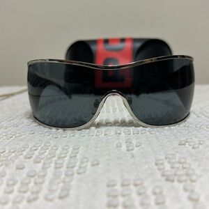 Men’s Police black lenses wraparound sunglasses